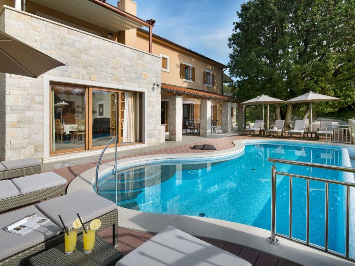 Villa Vlastelini By Interhome Krapan Eksteriør billede